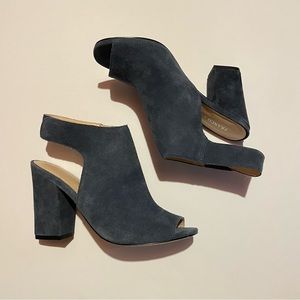 blue velvet franco fortini heeled booties
